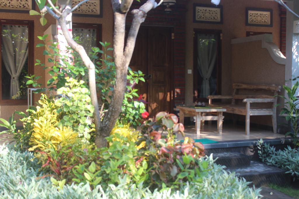 Van Karning Bungalow ペムテラン エクステリア 写真