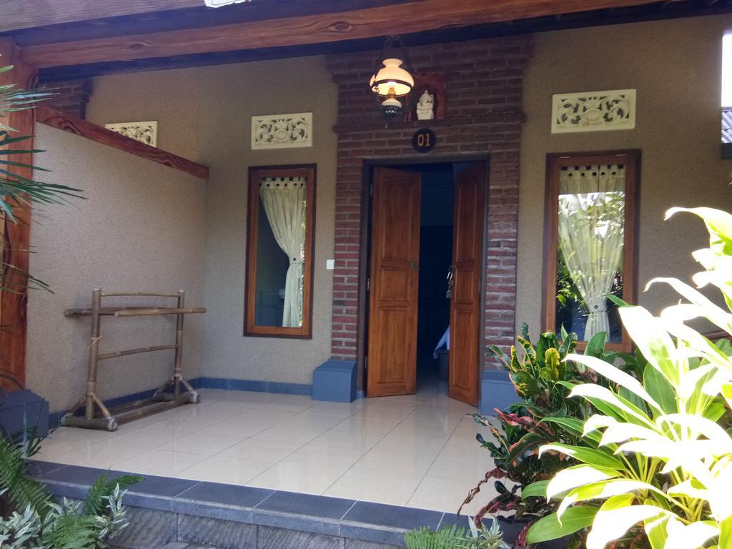 Van Karning Bungalow ペムテラン エクステリア 写真