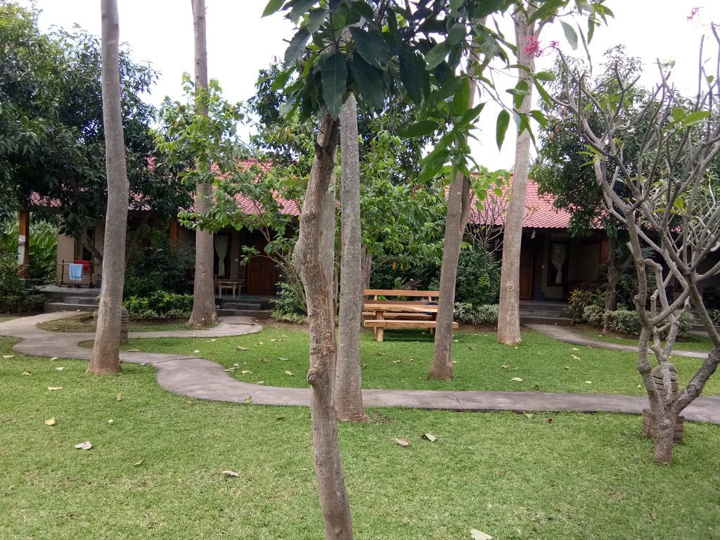 Van Karning Bungalow ペムテラン エクステリア 写真